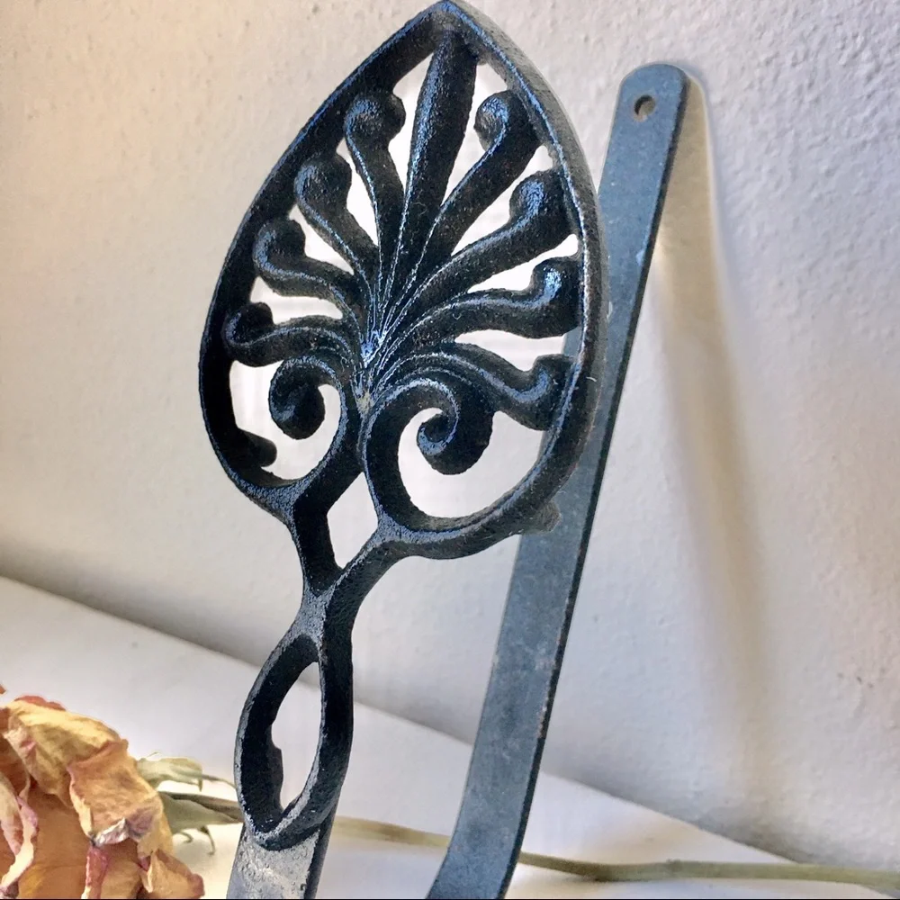 Vintage Mid Century Cast Iron Trivet Design Wall Hook